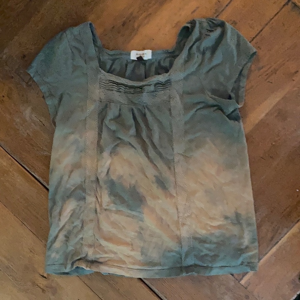 Sonoma bleached green and light brown